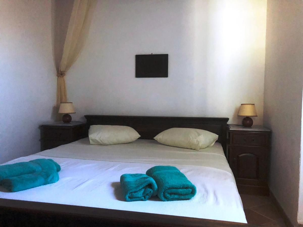 Machi'S House Aparthotel Plaka  Bagian luar foto